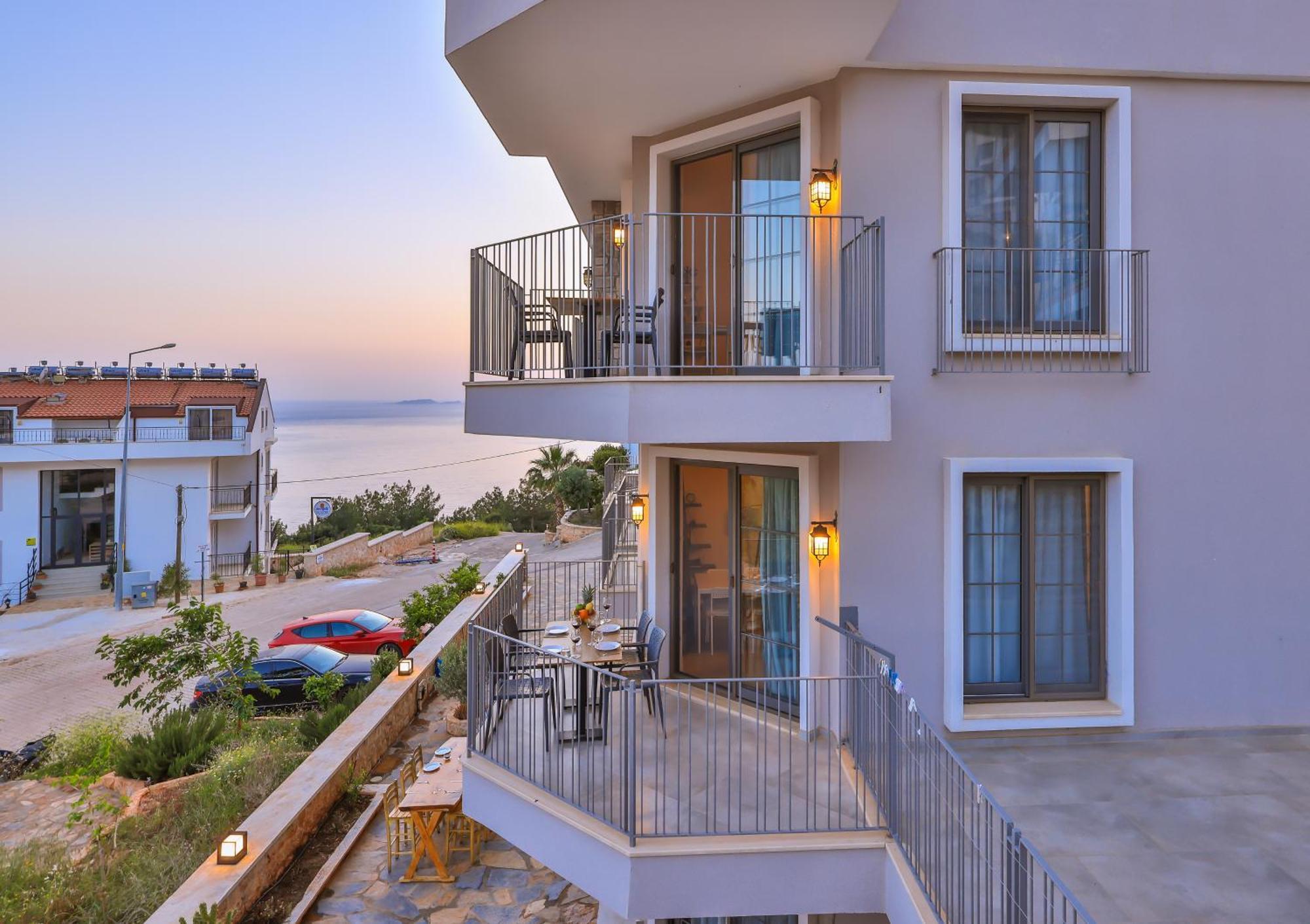 Goekyuezue Suit Apart Kaş Exterior foto
